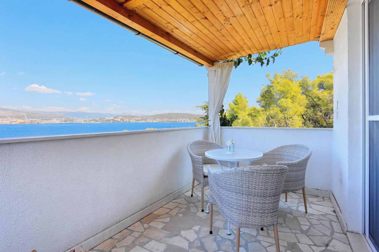 Apartments By The Sea Okrug Donji, Ciovo - 12502 Округ-Горній Екстер'єр фото